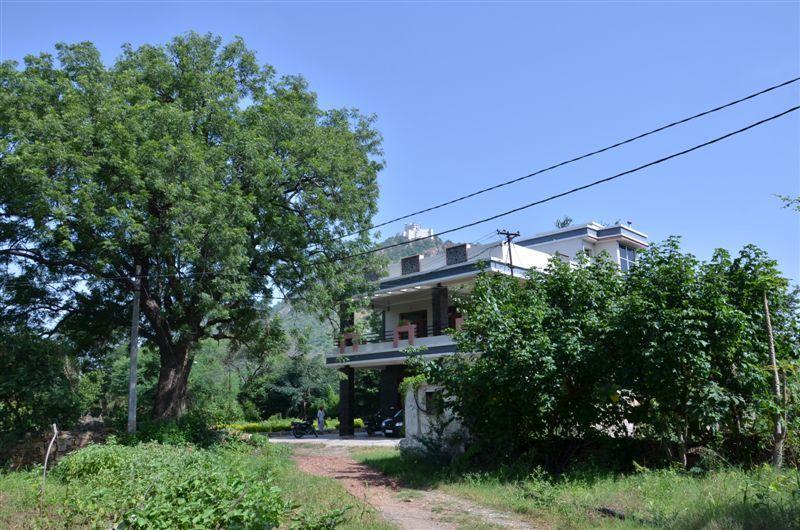 우다이푸르 The Royale Country Retreat B&B 외부 사진